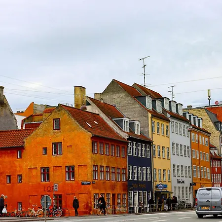 Apartment Luxury Canal-front By Renowned Interior Designer Copenhagen