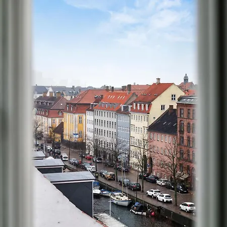 Luxury Canal-front By Renowned Interior Designer * Kopenhagen
