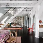Luxury Canal-front By Renowned Interior Designer