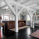 Luxury Canal-front By Renowned Interior Designer *